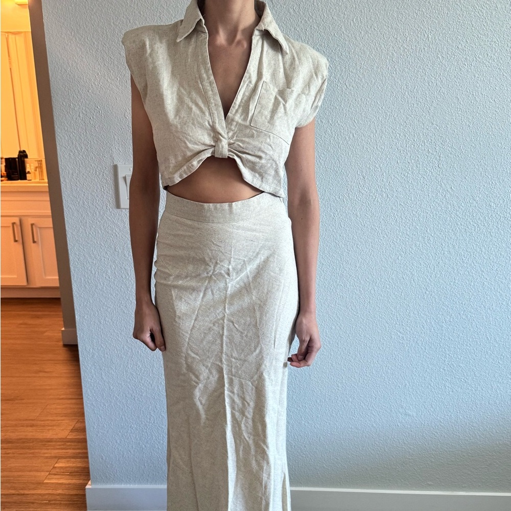 Tan and White Maxi Trumpet Skirt Set for Cocktail